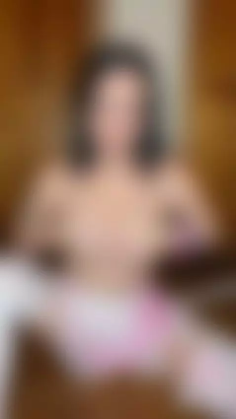 busty, bigtits, teasing by baddiexoxo1995