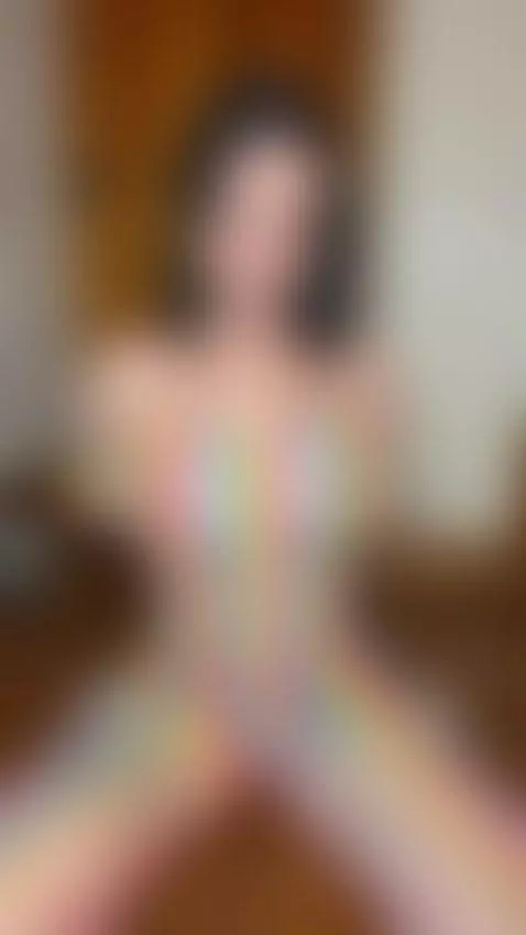 busty, bigtits, teasing by baddiexoxo1995