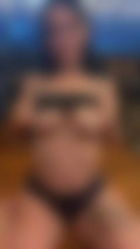 busty, bigtits, teasing by baddiexoxo1995