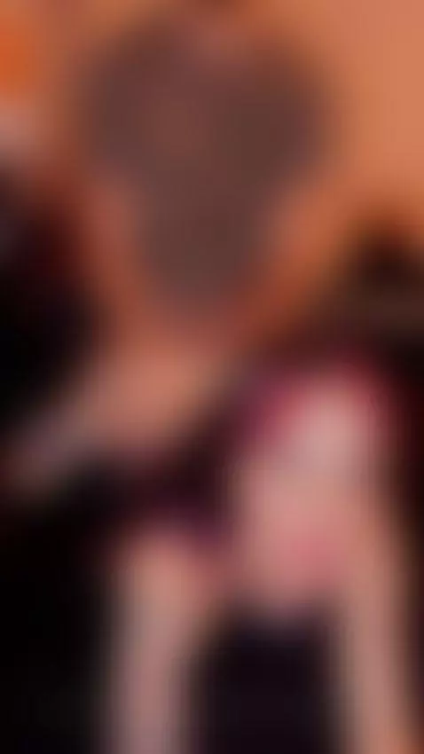 busty, bigtits, milf by baddiexoxo1995