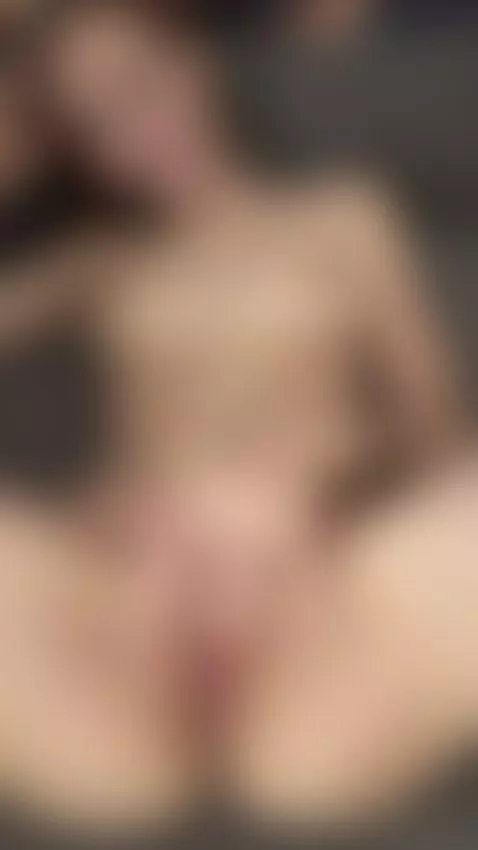 A cute slut loves the taste of cum by sophiemiley