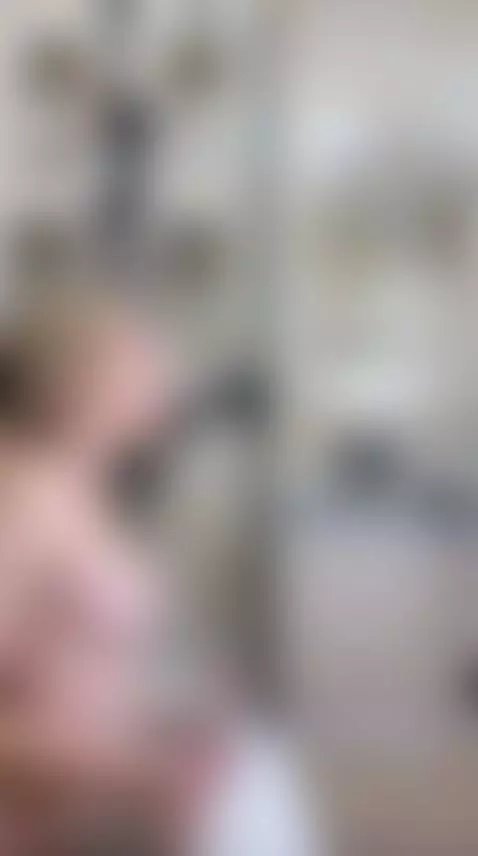 do u like how i suck this dick?? =) by elliefaye