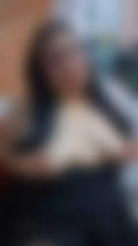 https://chaturbate.com/katecurvy_hot69/
https://stripchat.co... by katecurvy-hot69