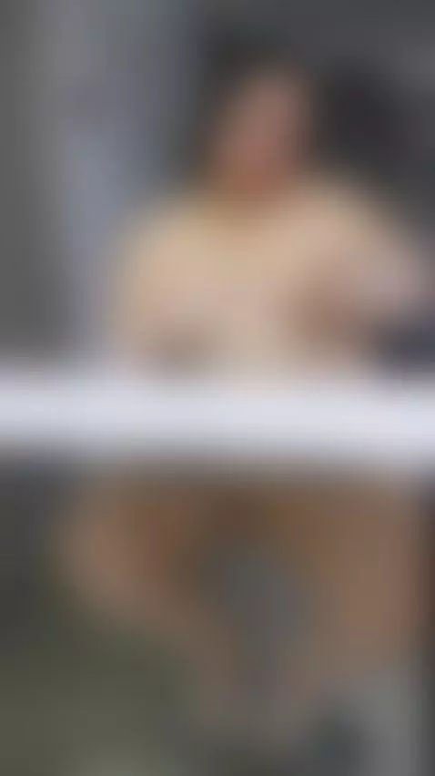 https://chaturbate.com/katecurvy_hot69/
https://stripchat.co... by katecurvy-hot69
