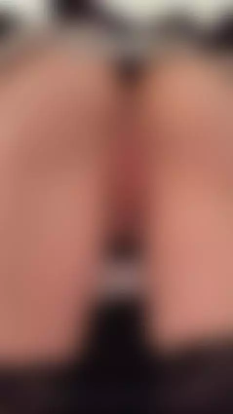 I kept flashing my ass because being unforgettable takes mor... by arishamills