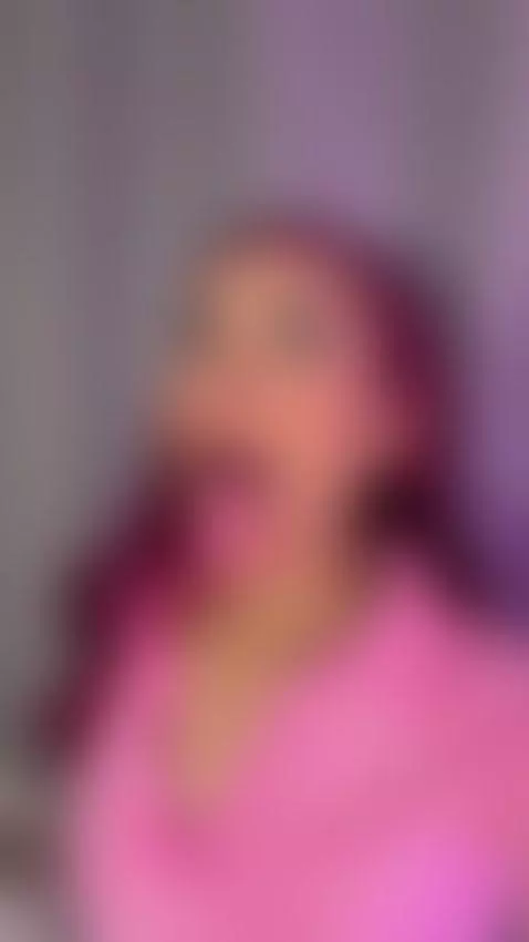 https://es.stripchat.com/Iam_Lyan_ by iamlyan
