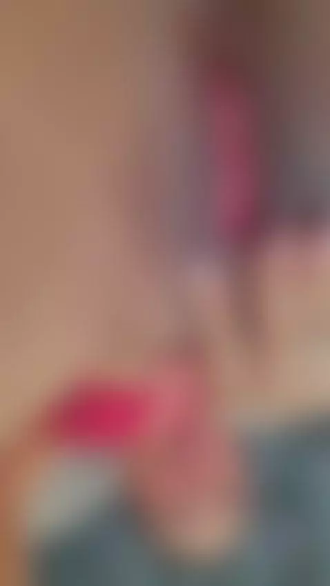 🔥 “TODAY I’M IN THE MOOD TO MEET SOME NEW FACES… WHO WANTS T... by chloeluxx19