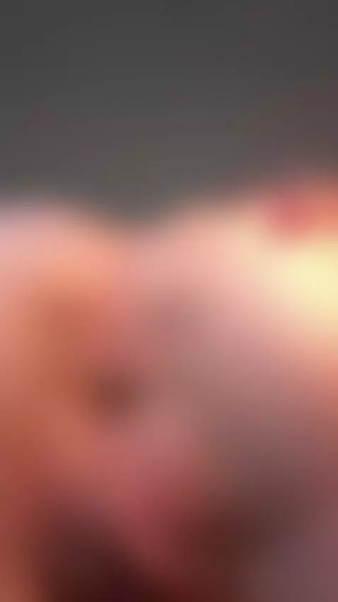 Thick ass spread wide with finger teasing 🫦 by taylorjoy