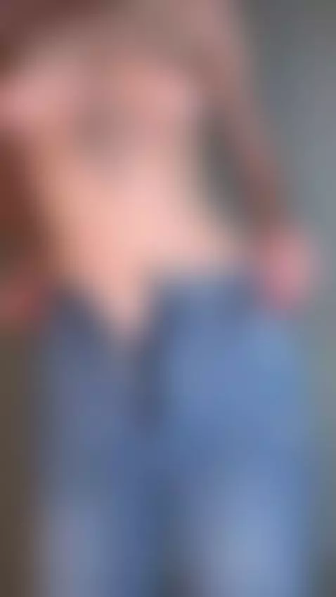 Naked tits bounce as she pulls jeans down 🫦 by taylorjoy