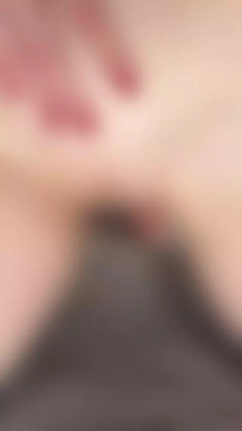 I want your cock deep inside me 🖤 by taylorjoy