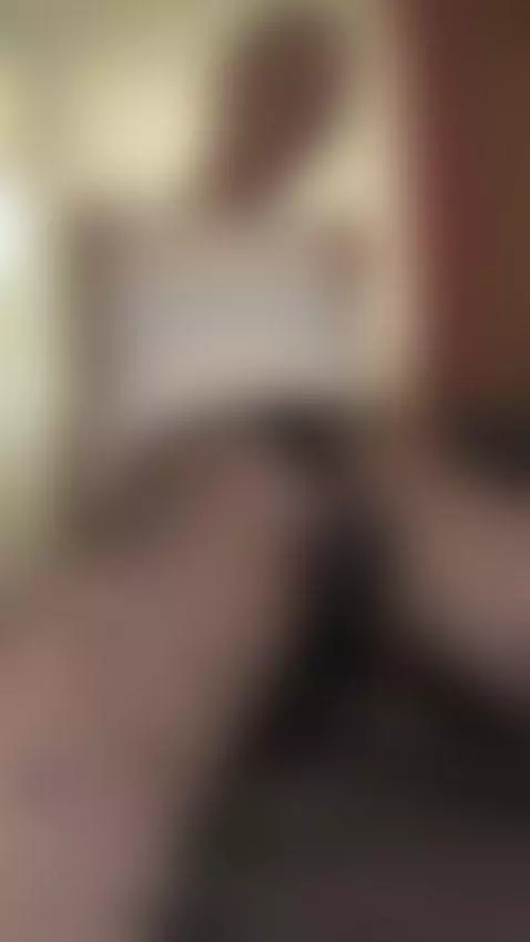 Fuck me hard while I arch my back 🍆 by taylorjoy