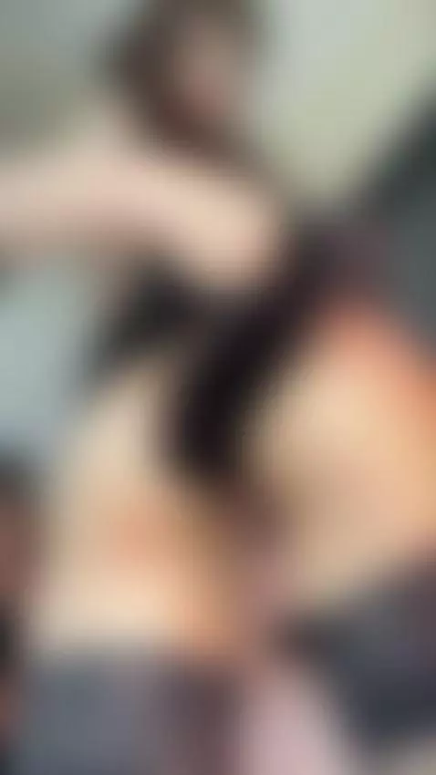 This fuzzy tail plug makes my pussy feel so naughty 😈. by arlimoon