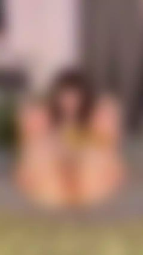 Lying back and holding my pussy open for you 🔥 Sub OF by arlimoon