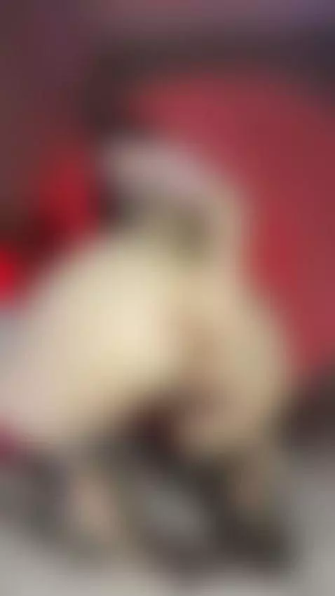I am lying sideways and my ass 🍑 full solo on OF by arlimoon