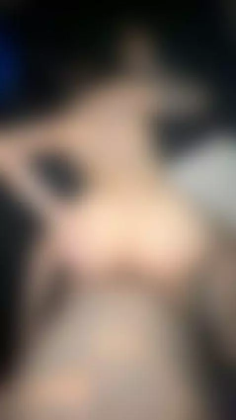 he likes fucking my Big juicy ass by lillesliee22