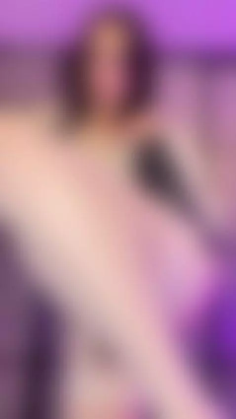 Tonight I want to be used, loved, and completely undone 💋💦 by yumelikots