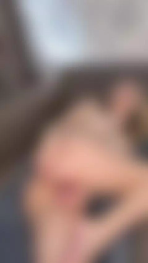 Got a FREE naughty treat for you  🍭 DM "😋" on OF, link in bi... by reiraqx