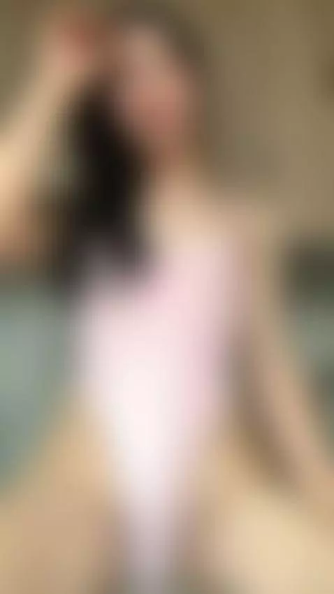 I love feeling your tongue running over my skin by kiirats