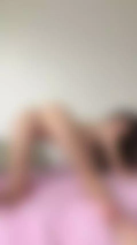 I can't sleep when I'm horny and wet by littlekatee