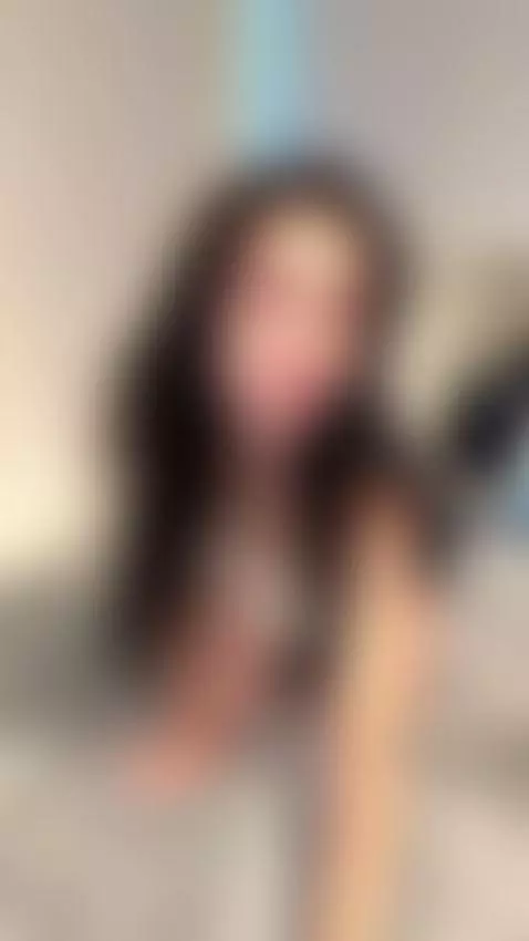 pussy was already dripping wet 😈💦 by alessiagreen