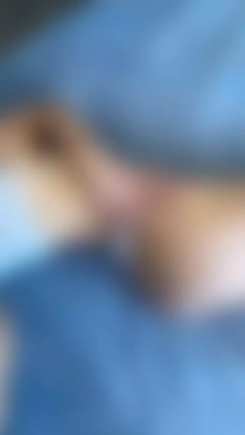 Come give me something thicker to fuck my tight pussy with by erikaas