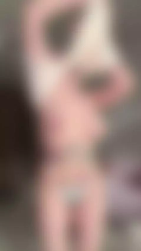 BBY^Follow my OF💋
https://onlyfans.com/flora_bliss/trial/l4g... by flora-cute