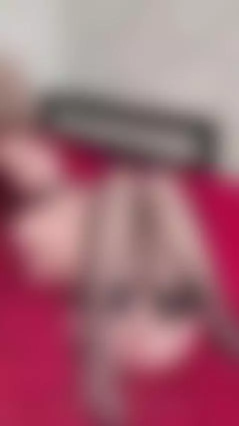 BBY^Peek behind the scenes👀
https://onlyfans.com/aliceseduce... by justalice