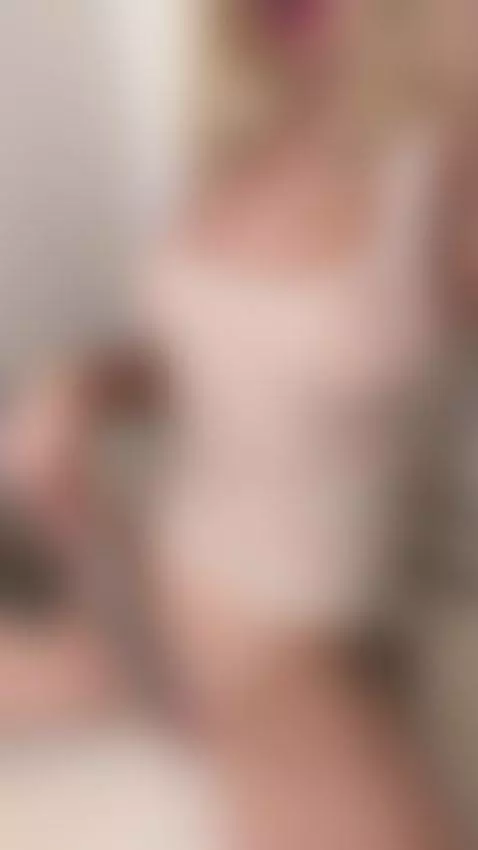 Tattooed girl soaks her lace in the tub and begs for more 🥵 by dianabarbie