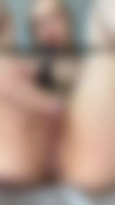 18F, bored and needing relief. Watch full on OnlyFans by monicamon