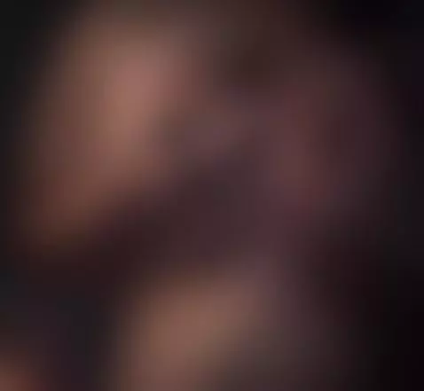 nothing feels better than rubbing lotion on my tits 💦🤤
who w... by xxlakiexx