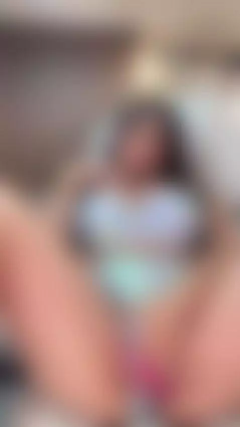 curvybigass, titsbigtitspretty, cutebrunette by ellie-smith69