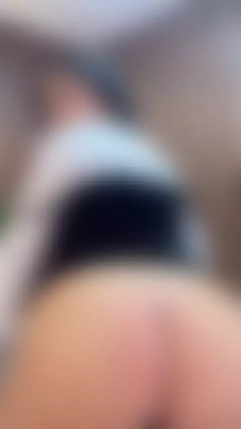 curvylatinabigass, bigbooty, secretary by ellie-smith69