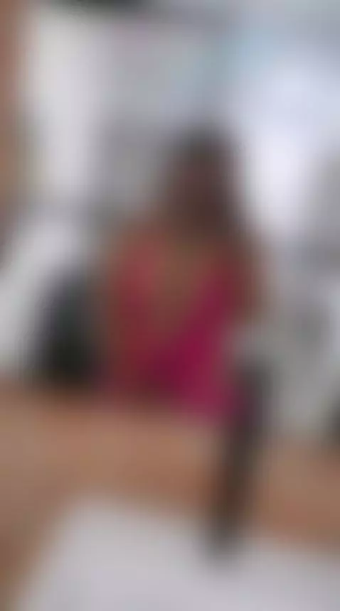 https://es.stripchat.com/Naomi_curvy69
https://chaturbate.co... by naomi-curvy69