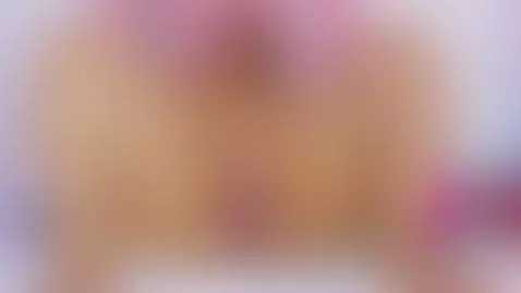 https://es.stripchat.com/Naomi_curvy69
https://chaturbate.co... by naomi-curvy69