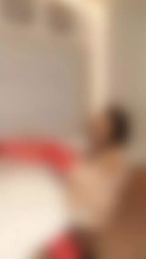 Come here... I cant wait to have a good orgasm today by manuela-21