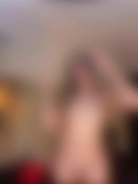 https://es.stripchat.com/Abril_valen by abrilvalen