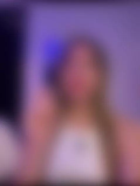 https://es.stripchat.com/Abril_valen by abrilvalen