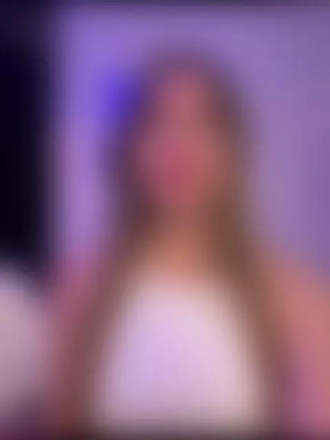 https://chaturbate.com/b/abril_valen/ by abrilvalen
