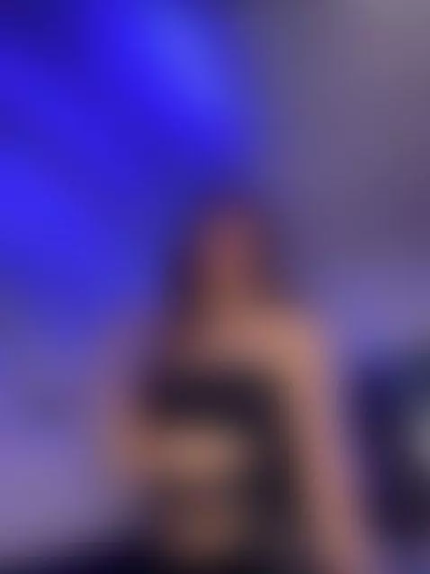 https://es.stripchat.com/Abril_valen by abrilvalen