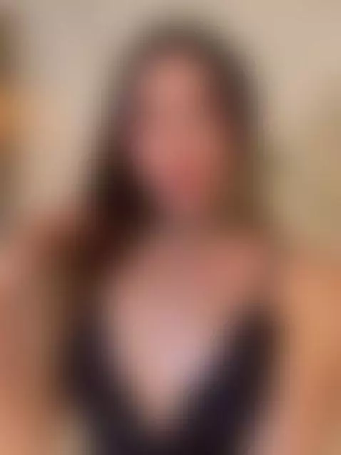 https://es.stripchat.com/Abril_valen by abrilvalen