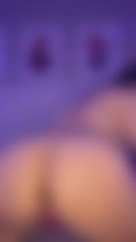 BOUNCING MY SEXY ASS 🔥🥵 by valeriacarter08