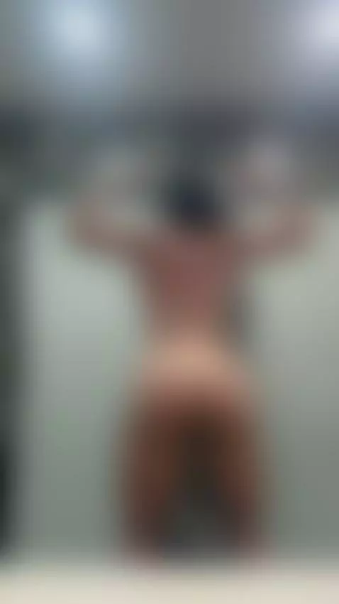 Try keeping your hands to yourself while I show off my ass, ... by susanfitbabe