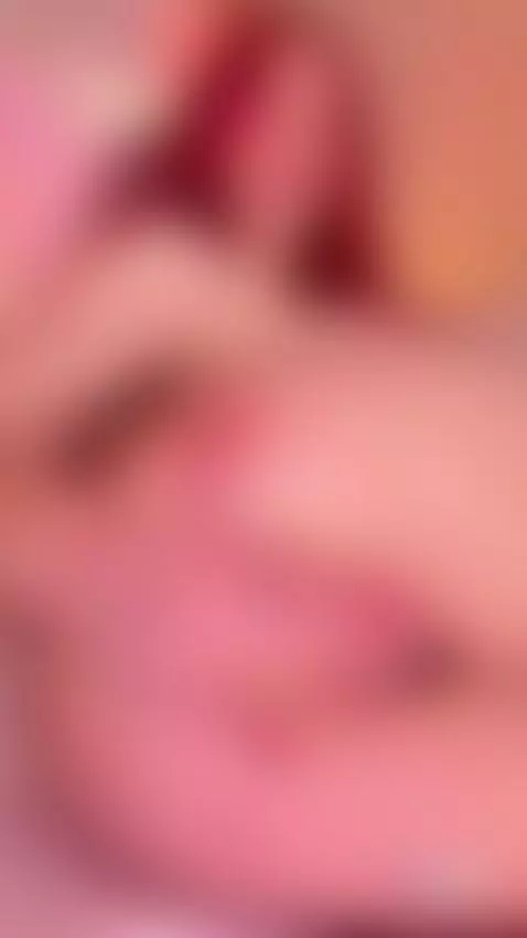 una probadita de lo que encuentras aquí 😈 pero el resto es E... by mauro1290