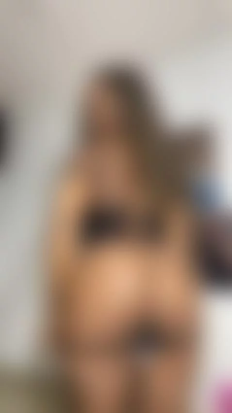 Online now 🔥🥵🫶 by diosaxsexyy