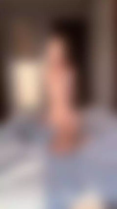 Im riding your cock slow just to hear you beg for more 🥰 by aalisaa