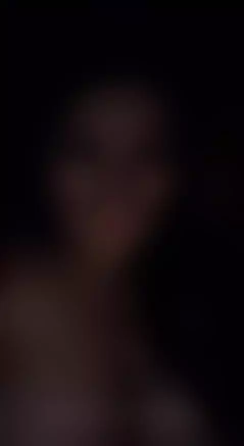 Masturbate with me by lunaclarx