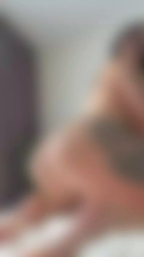 Full video of me moving like this is on my OnlyFans 🥵 by ameliay