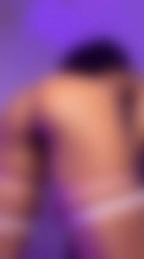 oily ass🍑💦 by marcelyn0