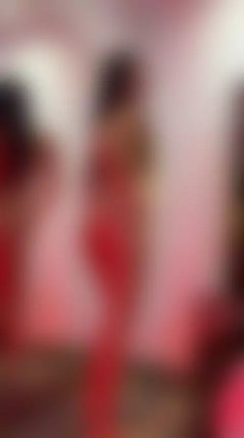 https://stripchat.com/AriaVegaSoe/follow-me
https://pvt.show... by ariavegasoe
