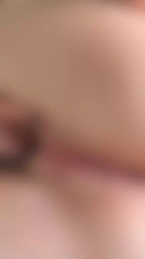 My wet pussy wants to feel something inside it by dollyrudd